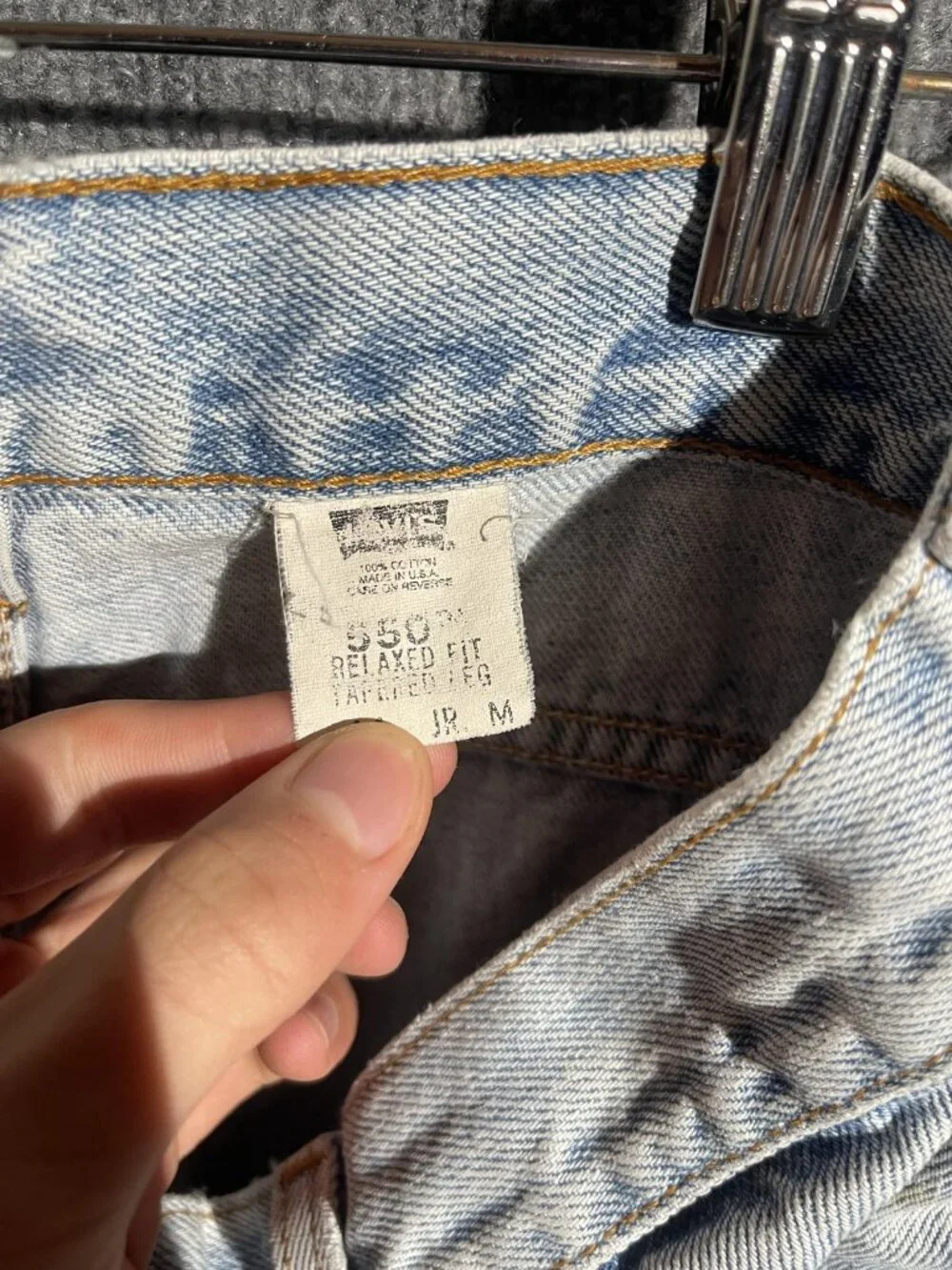 Vintage Levis 550 Jeans Mens Medium High Rise Light Wash Relaxed Tapered 90s